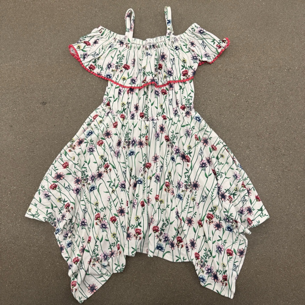 BCBGirls White and Red Ruffled Tiered Dress Size Medium (10/12 years)